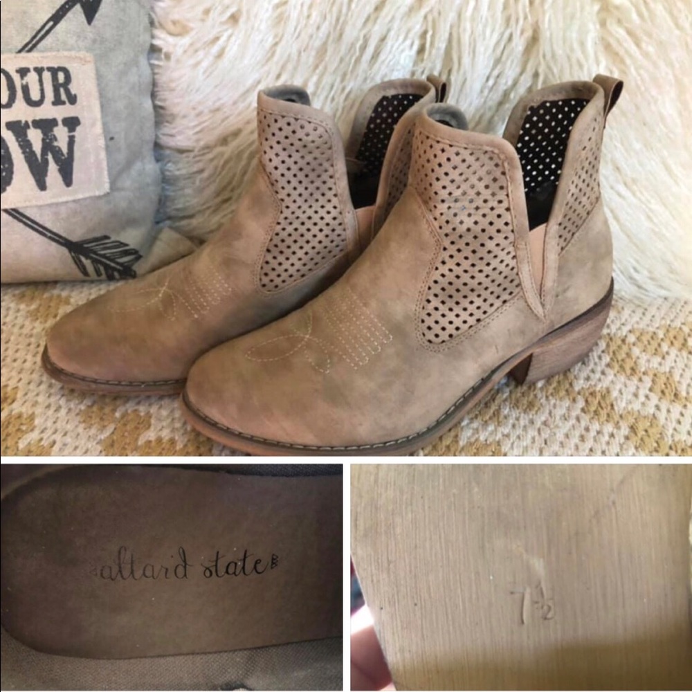 Altar’d State Tan Ankle Boots